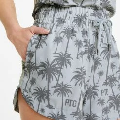 PUMA Golf Women's PUMA X PTC Palm Golf Shorts -Golf Clubs Sales 2023 wmvhkwu8ce5i8ummrqql